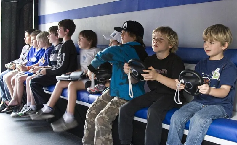 Same Game, Different Worlds: How Platform Walls Are Splitting Up Gaming Friends